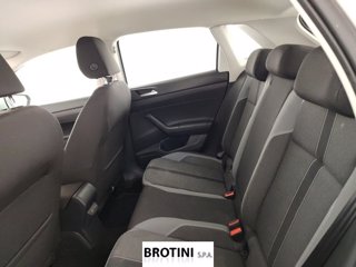 VOLKSWAGEN Polo 1.0 TSI Style 9
