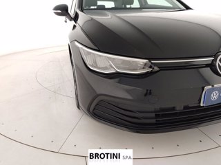 VOLKSWAGEN Golf 2.0 TDI SCR 85kW Life DSG 4
