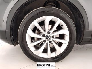 VOLKSWAGEN T-Roc 2.0 TDI SCR Style 5