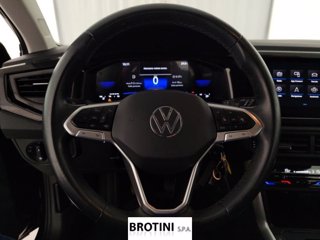 VOLKSWAGEN Polo 1.0 TSI Life 13