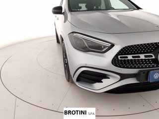 MERCEDES GLA 200 d 4M AMG Line Prem 4