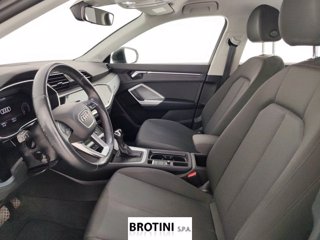 AUDI Q3 1.5 35 TFSI Business Advanced S-Tronic 6