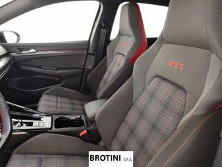 VOLKSWAGEN Golf GTI 2.0 TSI GTI DSG 8