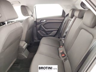 AUDI A1 Sportback Allstreet 30 TSI Business 9
