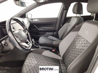 VOLKSWAGEN Polo 1.0 TSI R-Line DSG 5