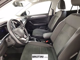 VOLKSWAGEN T-Roc 1.0 TSI Style 6