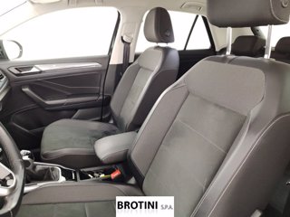 VOLKSWAGEN T-Roc 1.0 TSI Style 8