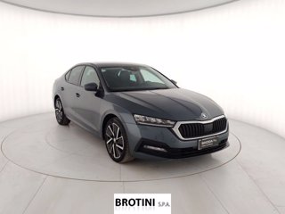 SKODA Octavia 1.4 tsi phev Executive dsg 3