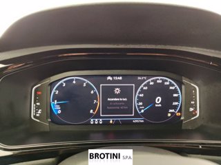 VOLKSWAGEN T-Roc 1.0 TSI R-Line 13