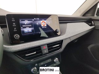 SKODA Kamiq 1.0 TSI 85KW BLACK DOTS 11