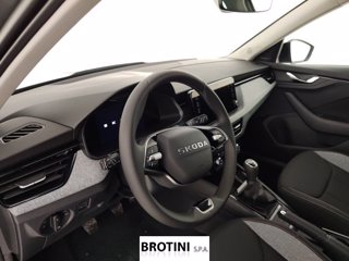 SKODA Kamiq 1.0 TSI 85KW BLACK DOTS 7