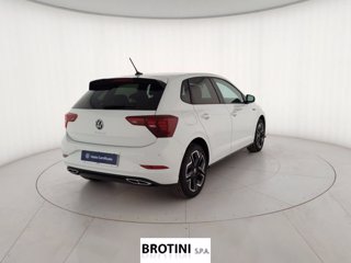 VOLKSWAGEN Polo 1.0 TSI R-Line Plus 2