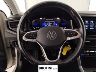 VOLKSWAGEN Polo 1.0 TSI Life 12