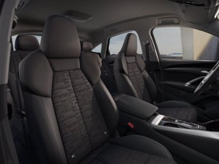 AUDI Q5 SPB TFSI 150 kW mHEV+ S tronic quattro S line edition 6