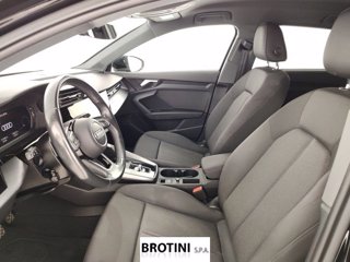 AUDI A3 Sportback 35 TDI S tronic Business Advanced 6