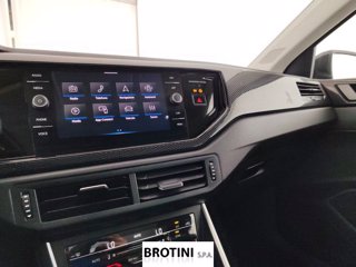VOLKSWAGEN Polo 1.0 TSI Life 11