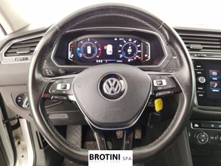 VOLKSWAGEN Tiguan 1.6 TDI SCR Sport BMT 13