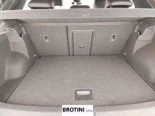 VOLKSWAGEN T-Roc 2.0 TDI SCR R-Line 14