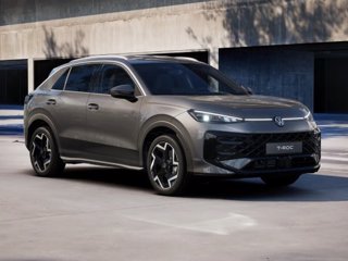 VOLKSWAGEN T-Roc 1.5 eTSI ACT 150 CV DSG R-Line