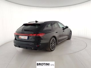AUDI A5 e-hybrid 220Kw quattro S tronic S line E 2