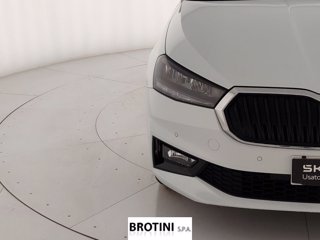 SKODA Fabia 1.0 MPI Evo 59KW YOUNG EDITION 4