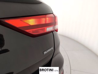 AUDI Q3 45 TFSI quattro S tronic Business Advance 16