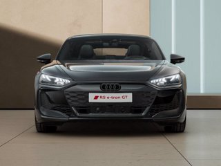 AUDI RS e-tron GT 4