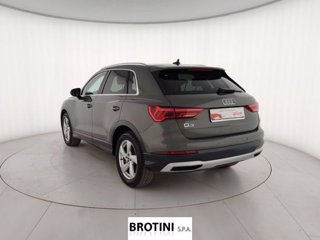AUDI Q3 2.0 35 TDI S Tronic Business Advanced 1