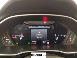 AUDI Q3 2.0 35 TDI S Tronic Business Advanced 12