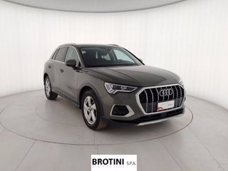 AUDI Q3 2.0 35 TDI S Tronic Business Advanced 3