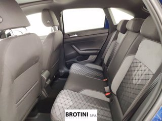 VOLKSWAGEN Taigo 1.0 TSI 81kW R-Line 9