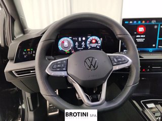 VOLKSWAGEN Golf 1.5 eTSI ACT 110kW R-Line Plus DSG 13