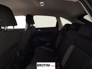 VOLKSWAGEN Taigo 1.0 TSI 70kW Life 9