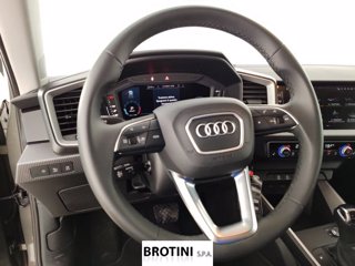 AUDI A1 Sportback 35 TSI S Tronic Allstreet Identity Contrast 13
