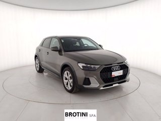 AUDI A1 Sportback 35 TSI S Tronic Allstreet Identity Contrast 3