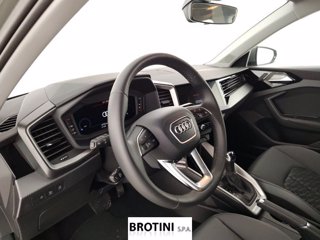 AUDI A1 Sportback 35 TSI S Tronic Allstreet Identity Contrast 7