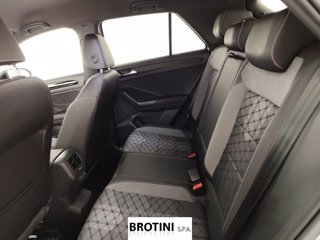 VOLKSWAGEN T-Roc 1.5 TSI ACT R-Line 9