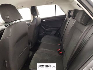 VOLKSWAGEN T-Roc 1.0 TSI Style 9