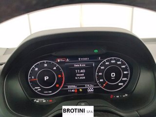 AUDI Q2 2.0 30 TDI ADMIRED ADV. S TRONIC 12