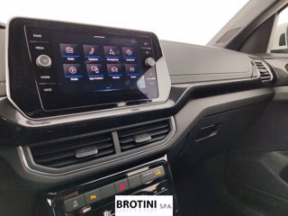 VOLKSWAGEN T-Cross 1.0 TSI 85kW R-Line Plus 11