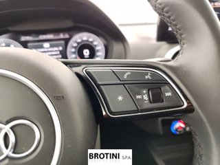 AUDI Q2 1.5 35 TFSI S LINE EDITION S TRONIC 12