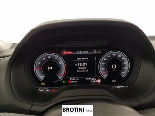 AUDI Q2 1.5 35 TFSI S LINE EDITION S TRONIC 14