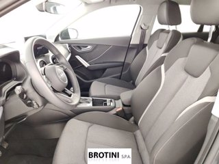 AUDI Q2 1.5 35 TFSI S LINE EDITION S TRONIC 6