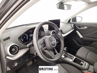 AUDI Q2 1.5 35 TFSI S LINE EDITION S TRONIC 7