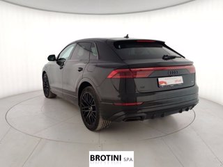 AUDI Q8 TFSI e 290kW quattro tip. S Line Ed. 1