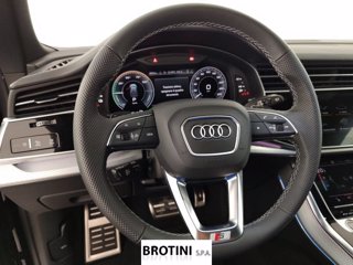 AUDI Q8 TFSI e 290kW quattro tip. S Line Ed. 15
