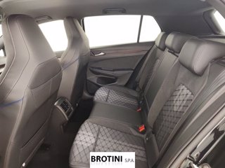 VOLKSWAGEN Golf 2.0 TDI SCR 110KW R-Line DSG 6