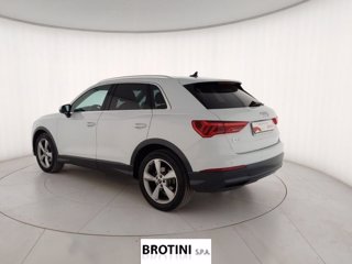 AUDI Q3 2.0 35 TDI S Tronic Business Advanced 1