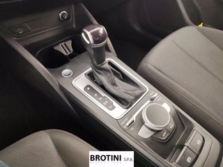 AUDI Q2 1.5 35 TFSI BUSINESS ADVANCED S TRONIC 10