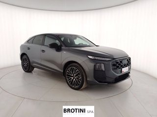 AUDI Q3 TFSI 110 kW S tronic S Line Edition Sportback 3